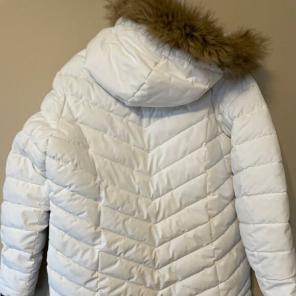 Swiss Tech White WInter Jacket Faux Fur Hood Size M - Picture 2 of 11
